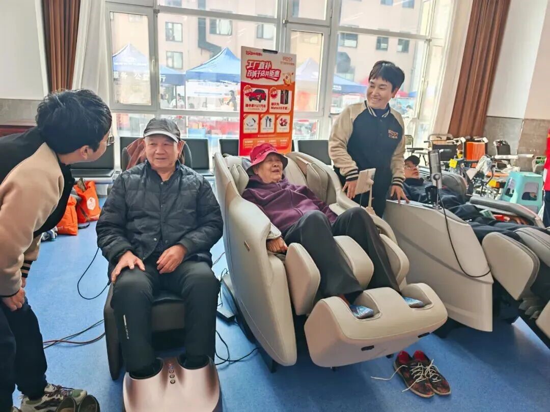淄博市臨淄區(qū)組織軍休干部參加健康產(chǎn)品展與咨詢活動(dòng)，探索醫(yī)養(yǎng)結(jié)合新路徑